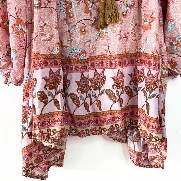 Coral Pullover V Neck Peasant Top; 3/4 sleeve Size: 1XL - Picture 6 of 10